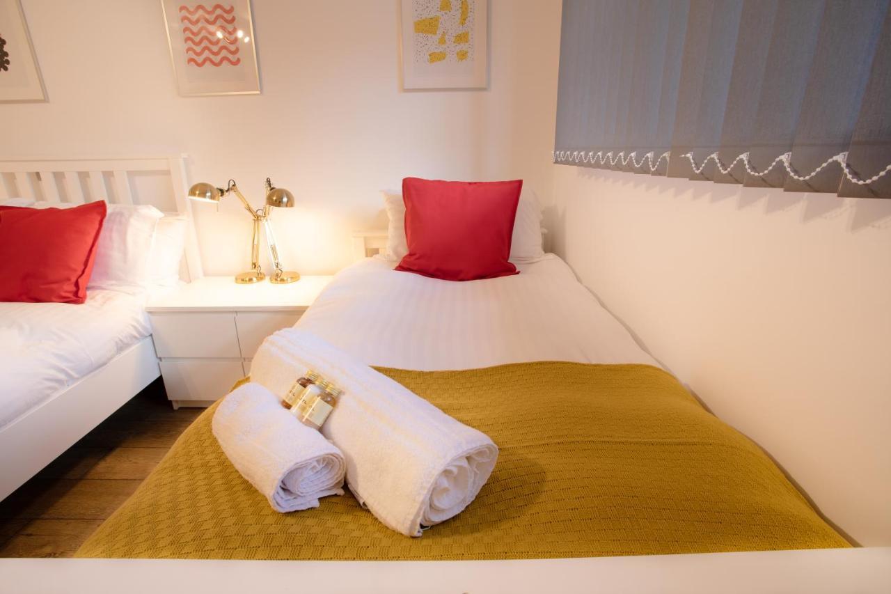 Rest & Recharge In The Northern Quarter Манчестър Екстериор снимка